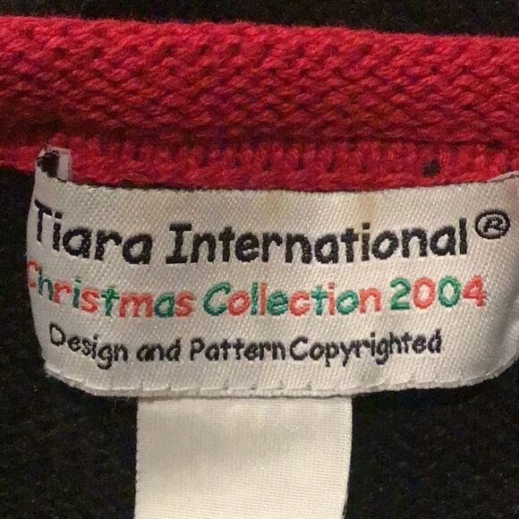 Tiara International Christmas Collection 2004 Black Red Santa Appliqué Cardigan - Picture 15 of 16